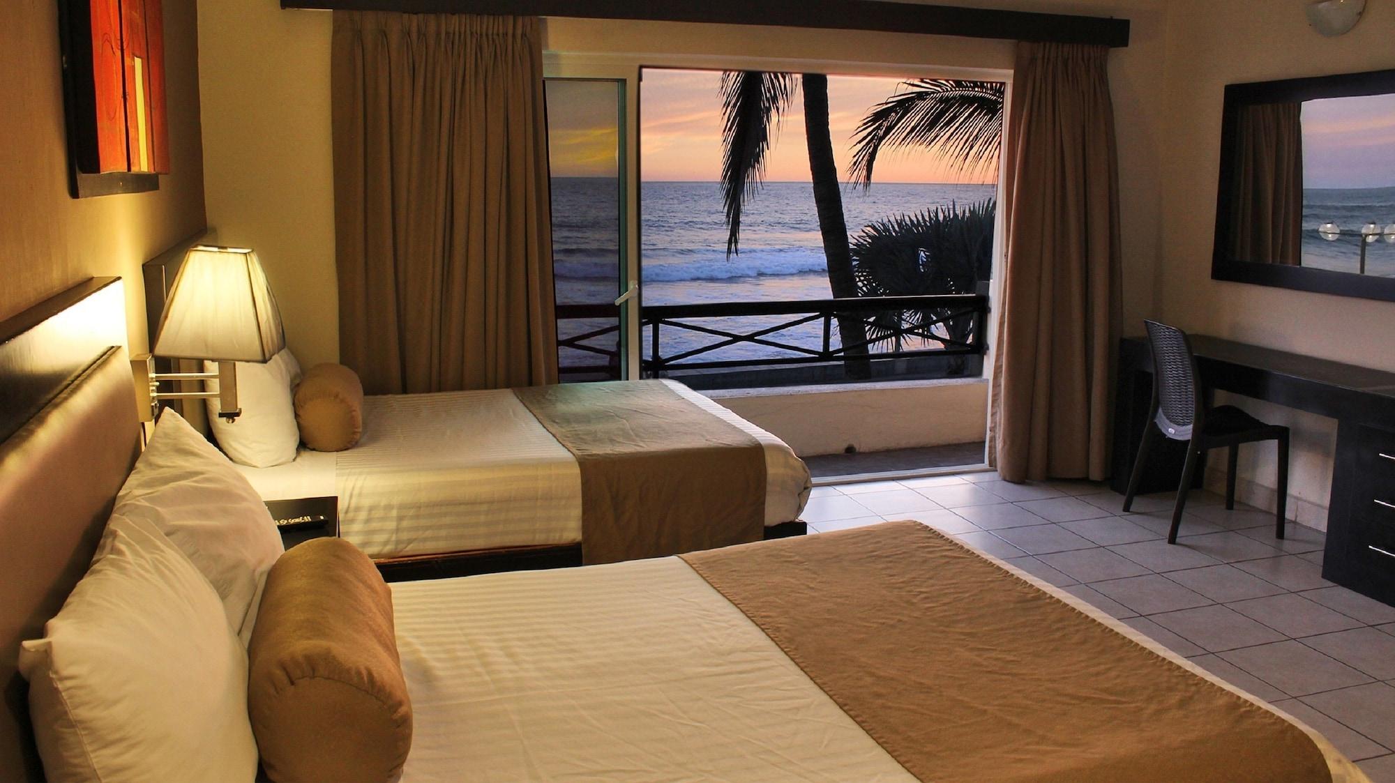 Hotel La Siesta Malecon Mazatlán Eksteriør bilde