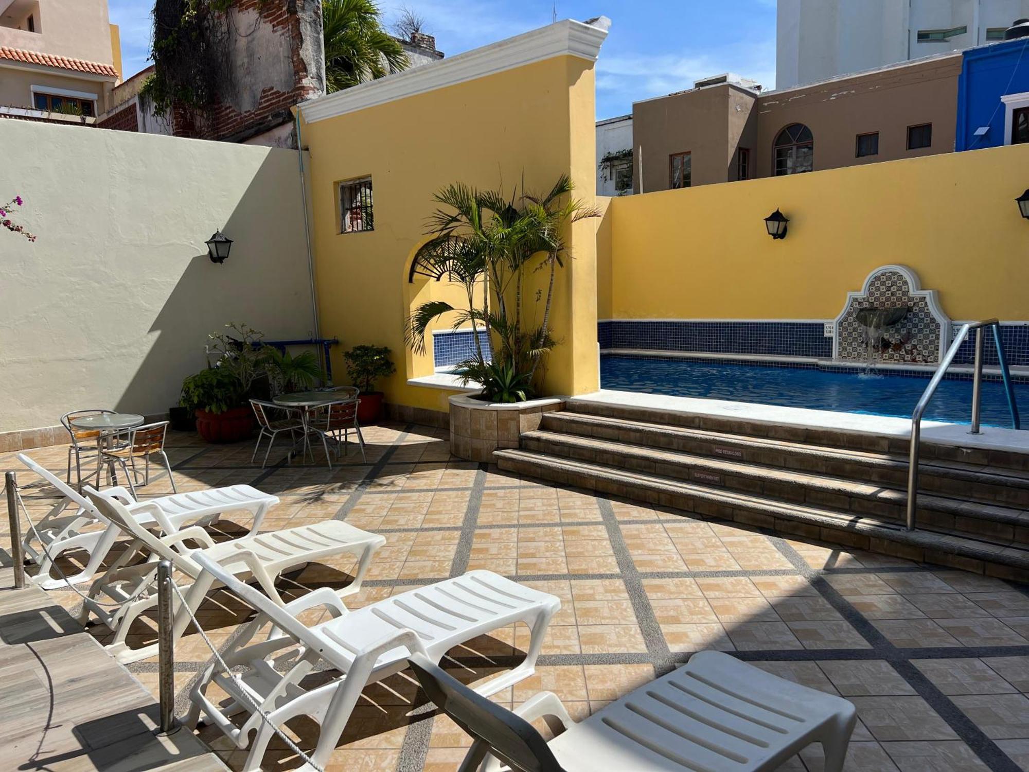 Hotel La Siesta Malecon Mazatlán Eksteriør bilde