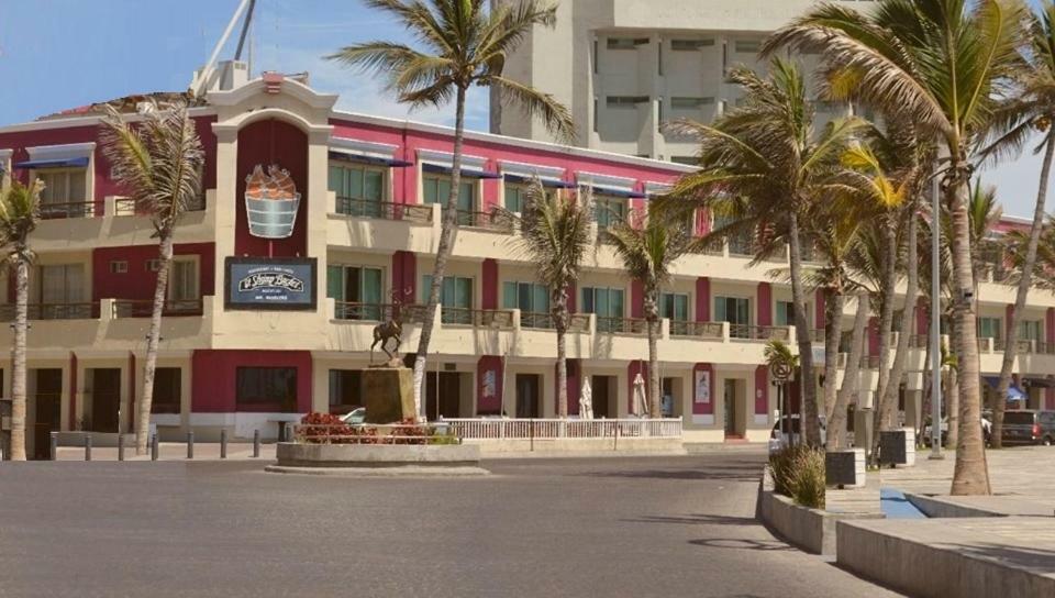 Hotel La Siesta Malecon Mazatlán Eksteriør bilde